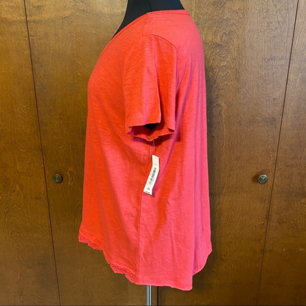 🎄WESTBOUND plus size short sleeve tee with lace - Picture 2 of 5